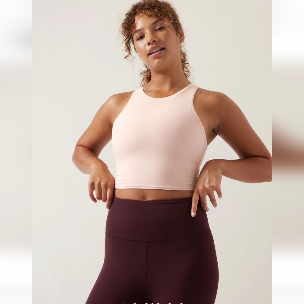 Athleta Conscious Crop Bra, Orchid Pink, Medium